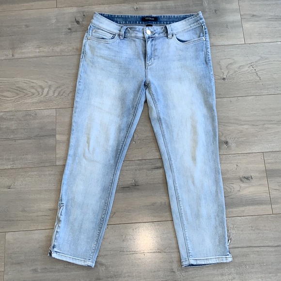 White House Black Market Light Blue Capri Size 6 - Picture 2 of 10